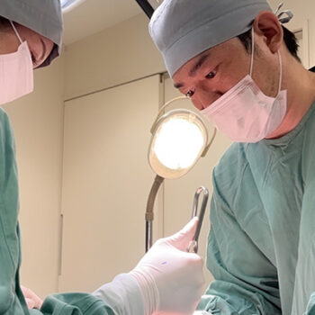 菅野医師