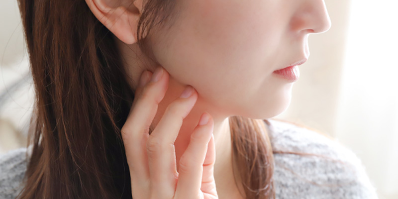 エラ張りを確認するイメージ