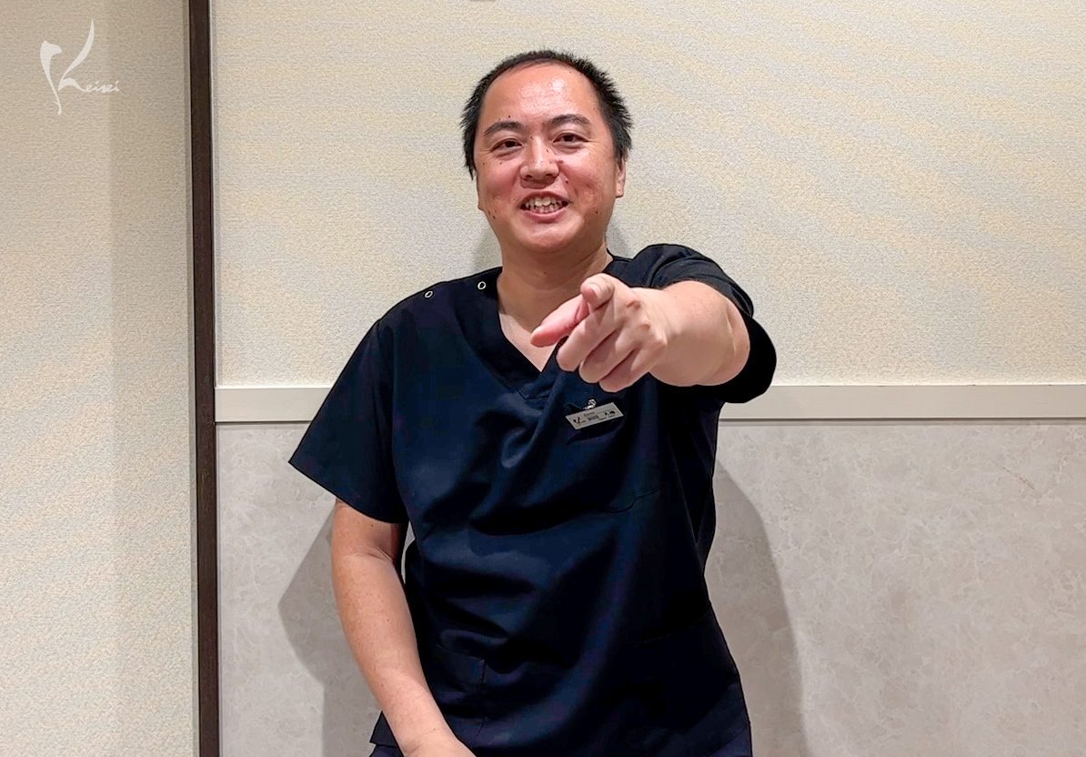 正面指差し画像